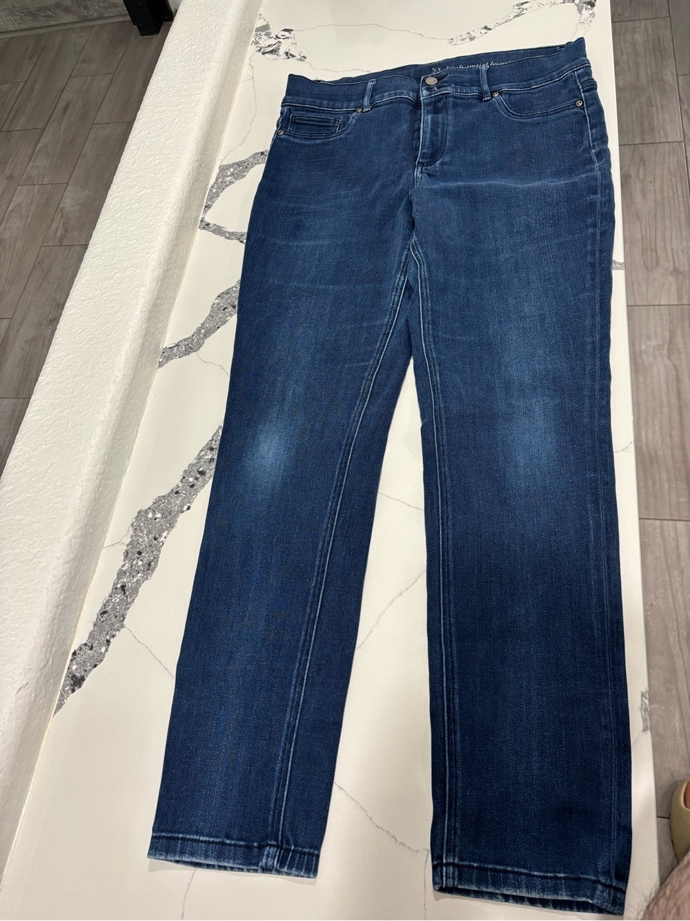 New York & Company Straight-Leg Jeans in Dark Blue Wash